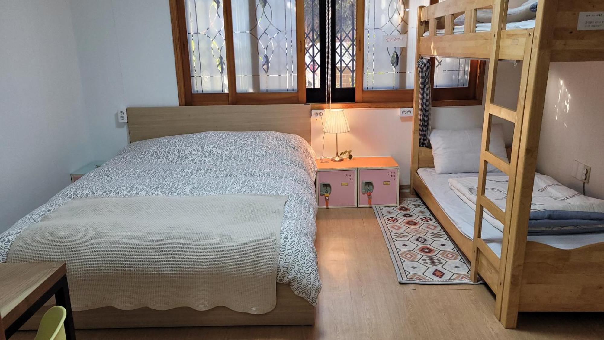 Tongyeong Episode Guesthouse Szoba fotó