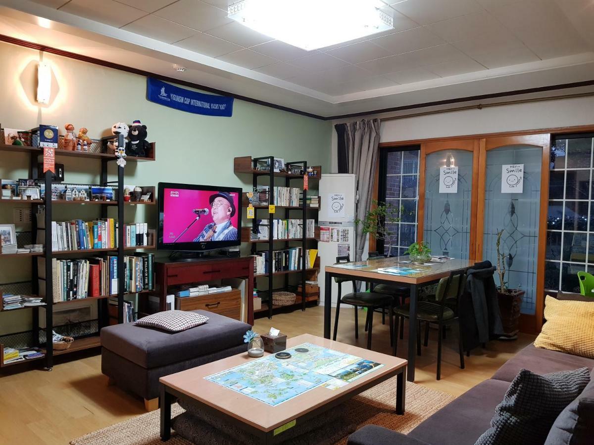 Tongyeong Episode Guesthouse Kültér fotó